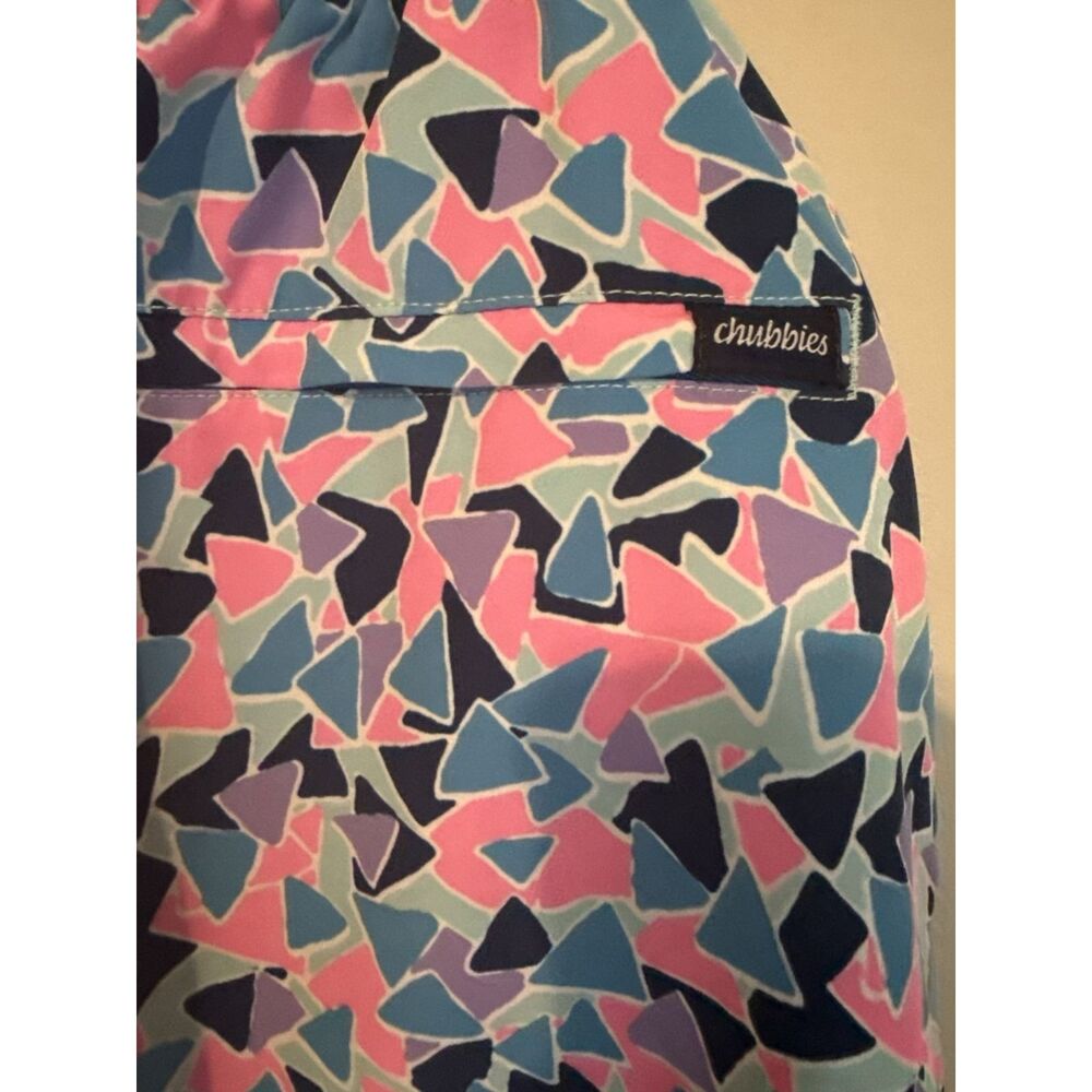 Chubbies Mens Geometric Print Swim Shorts Trunks Size Medium - Picture 2 of 4
